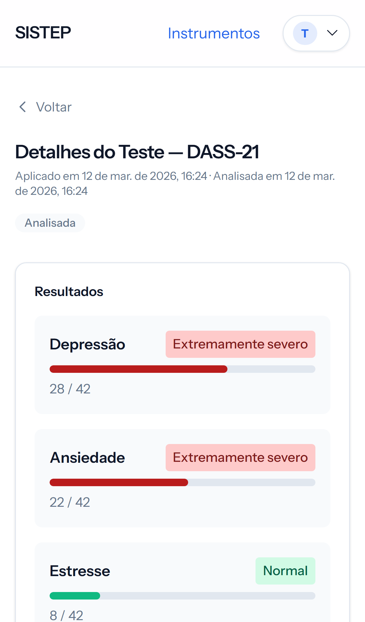 Tela mobile clara com detalhes de submissão