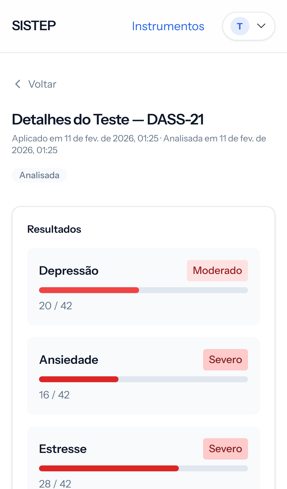 Tela mobile clara com detalhes de submissão