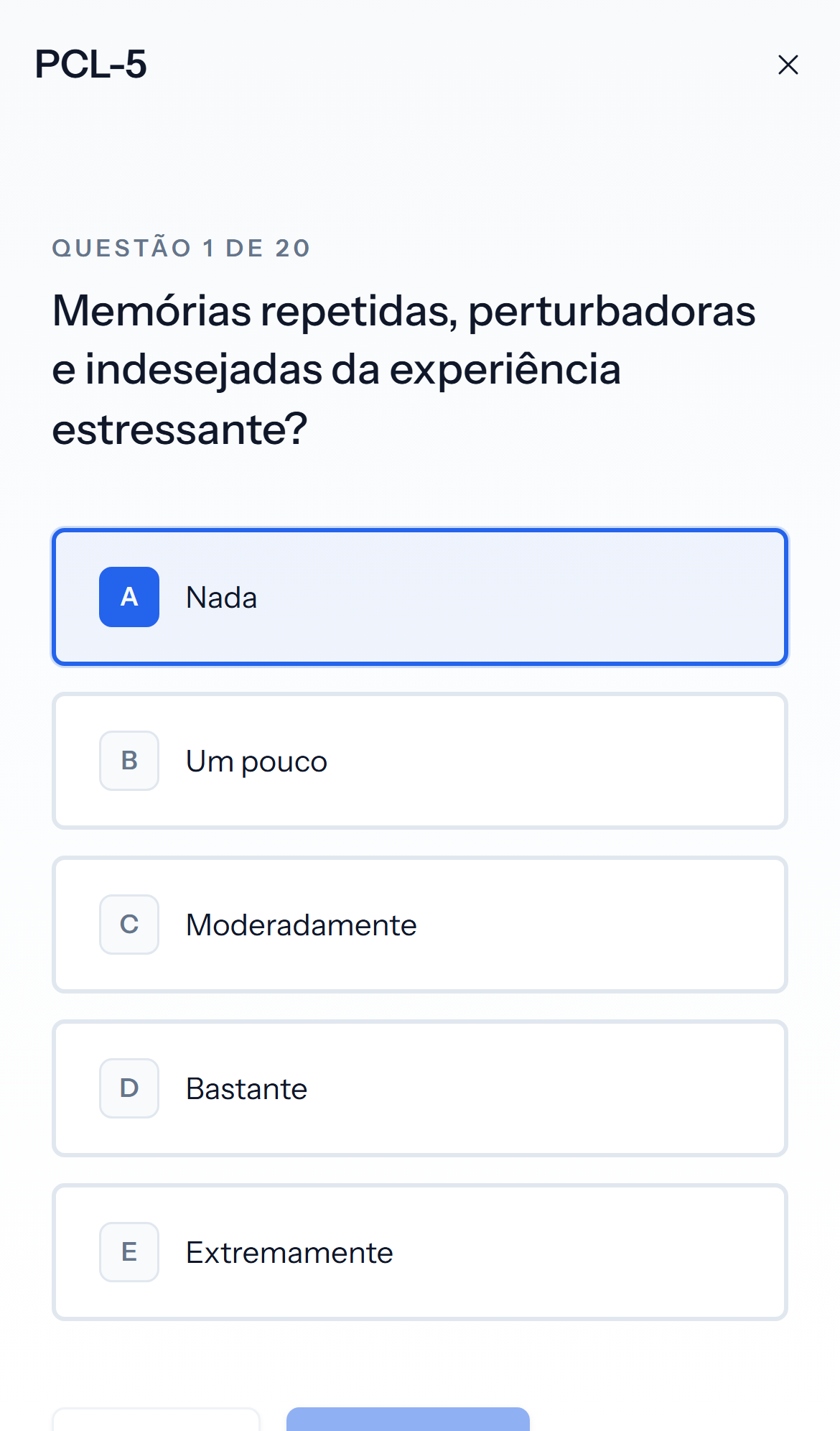 Tela mobile clara de pergunta do teste PCL-5