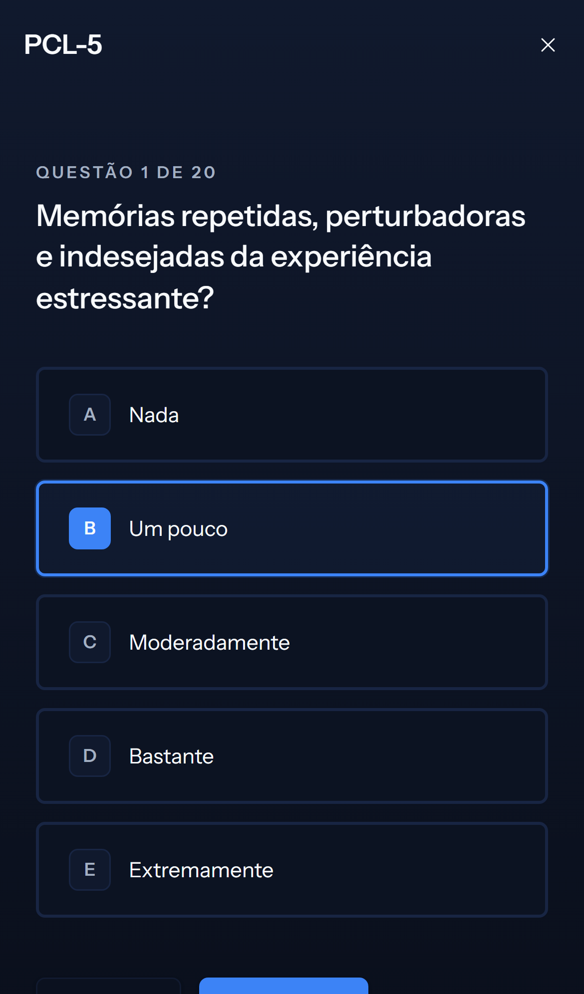 Tela mobile escura de pergunta do teste PCL-5